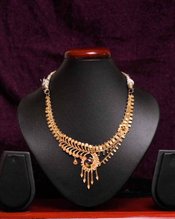 Majestic necklace